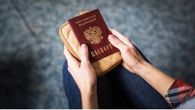 Почему отбирают паспорт в Лазурит